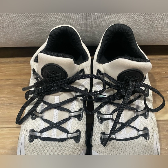 Nike Metcon 4 - Picture 5 of 8